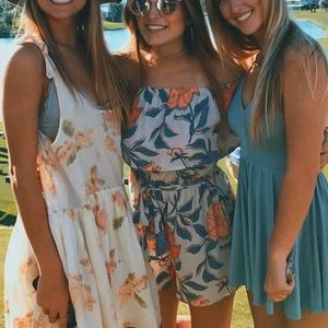 Floral Lush Romper
Retail Price: $120
Barely worn!